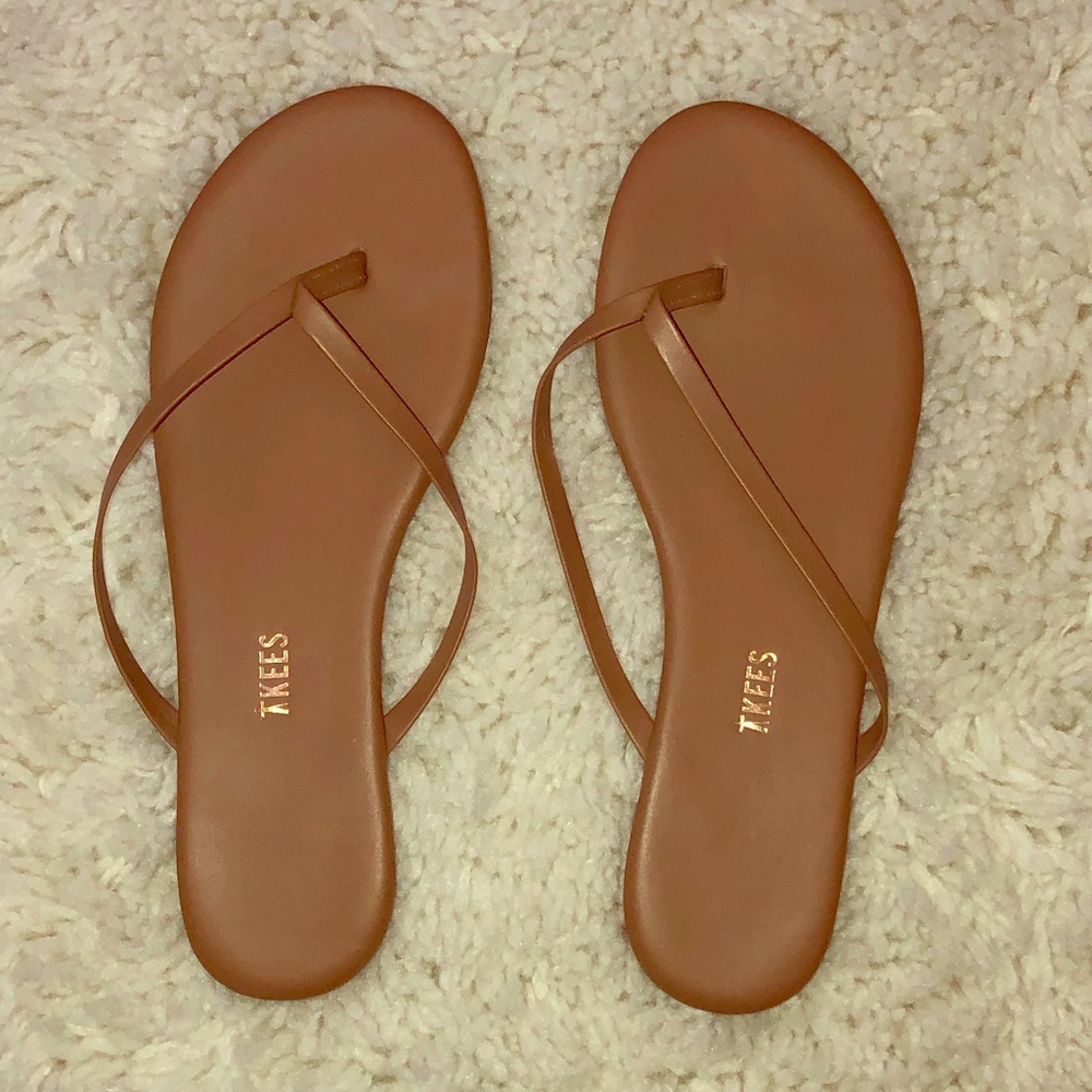 Must Have!! Beautiful Brand New Tkees Sandal!!